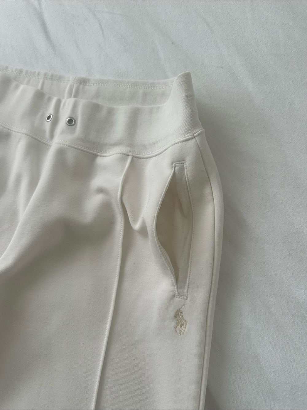 Polo by Ralph Lauren Cream Slim Jogger Pants - Picture 3 of 5